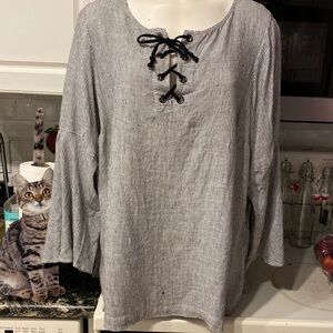 N womens Tahari casual striped 3/4  flare sleeve plus size top1X.  EUC